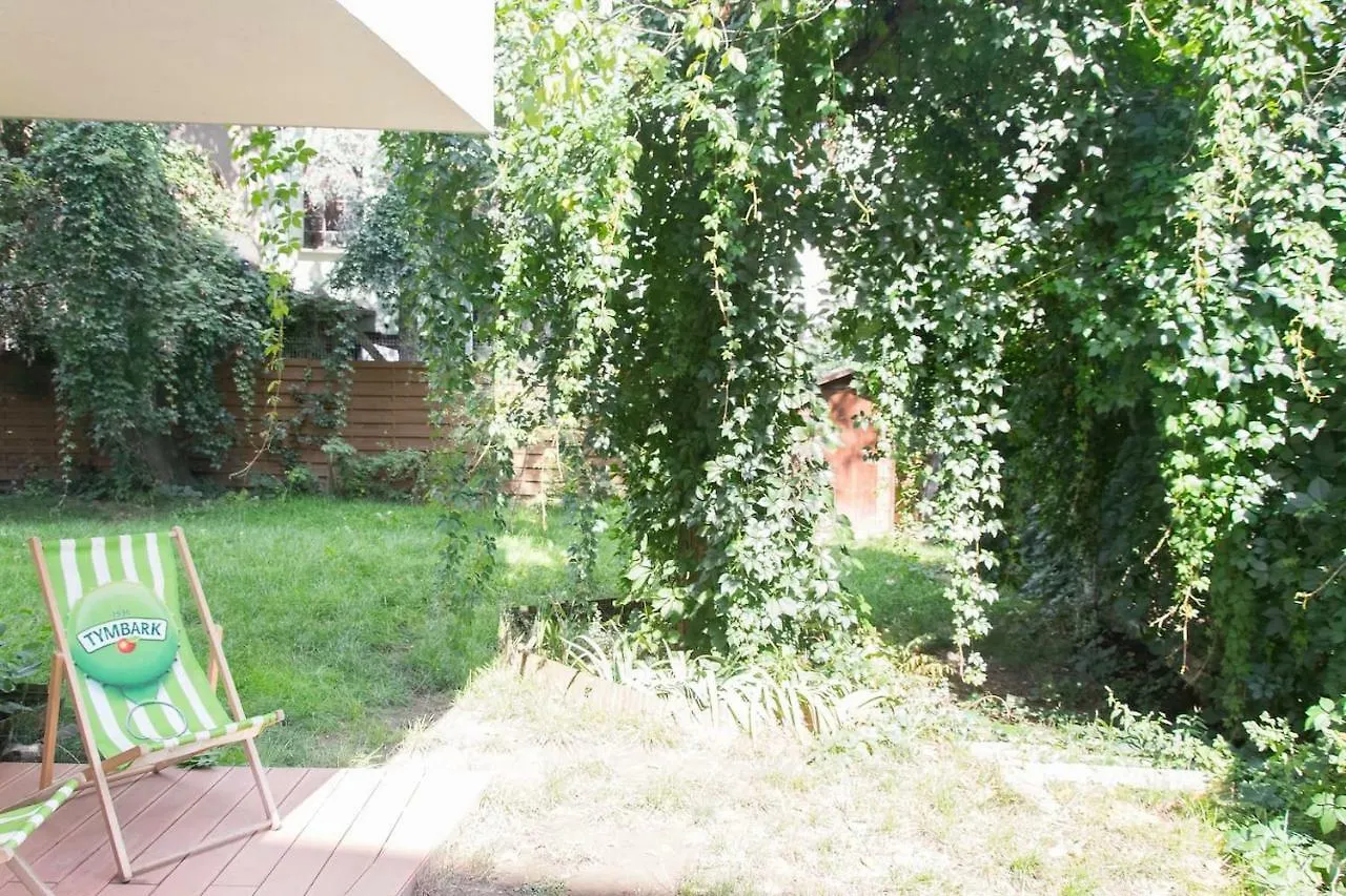 Private Garden In City Center P4You Pl Kraków Apartament
